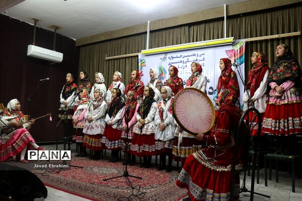 آغاز جشنواره فرهنگی و هنری دانش‌آموزان دختر خراسان رضوی در مشهد