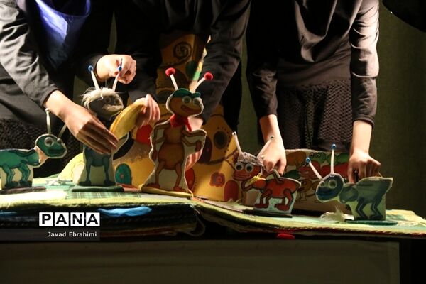 آغاز جشنواره فرهنگی و هنری دانش‌آموزان دختر خراسان رضوی در مشهد