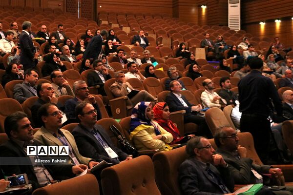 یازدهمین کنگره بین المللی قلب و عروق خاومیانه در شیراز