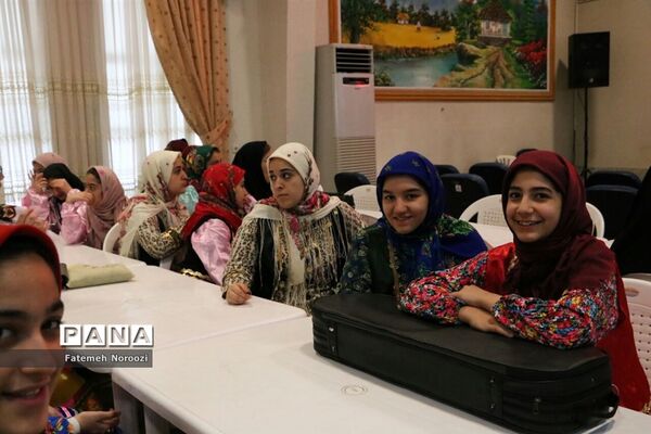سی‌وهفتمین دوره مسابقات هنرهای آوایی دانش‌آموزان دختر مازندران