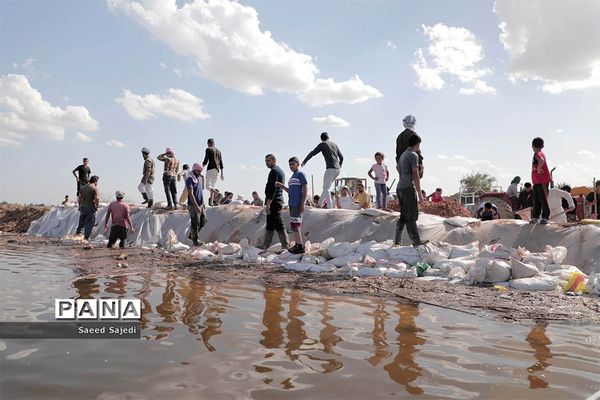 خوزستان محاصره در سیل