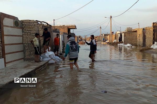 خوزستان محاصره در سیل