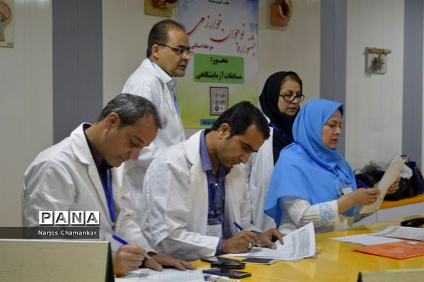 مسابقات جشنواره نوجوان خوارزمی مرحله استانی در بوشهر