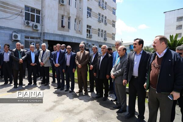 اعزام کاروان کمک‌های اهدایی دانشگاه علوم پزشکی مازندران به مناطق سیل‌زده