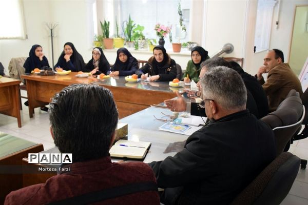 نشست خبری رئیس کانون انجمن‌های صنفی کارگری آذربایجان شرقی