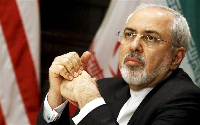 ظریف: ایران دکترای دور زدن تحریم‌ها را دارد