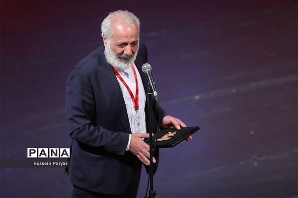 اختتامیه سی و هفتمین جشنواره جهانی فیلم فجر