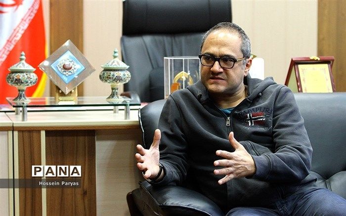 پاسخ  رامبد جوان به حاشیه‌های به وجود آمده در نمایشگاه کتاب