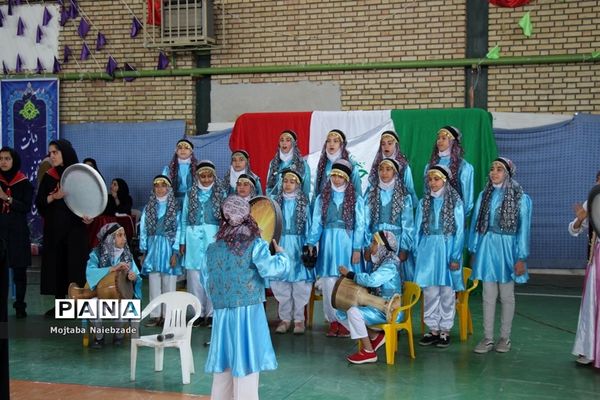 همایش پیشتازان تمام تشکیلاتی سازمان دانش‌آموزی در فریمان