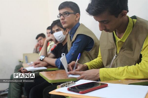 دوره آموزشی توجیهی خبرنگار دانش‌آموزان  پسر پانا