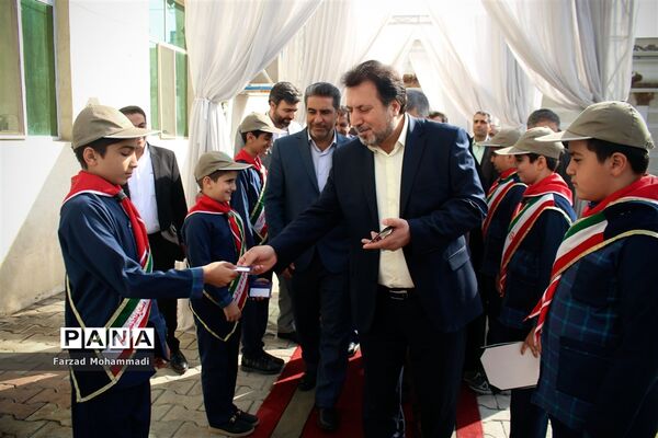 مراسم تجلیل و تکریم مقام شامخ معلمان چهاردانگه