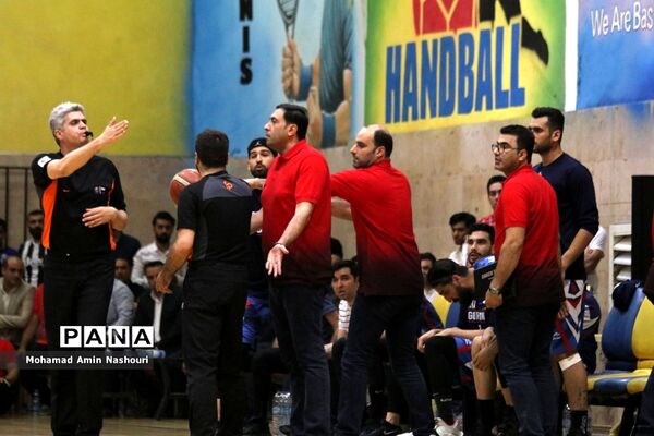 قهرمانی پالایش نفت آبادان در فینال رقابت های بسکتبال قهرمانی کشور