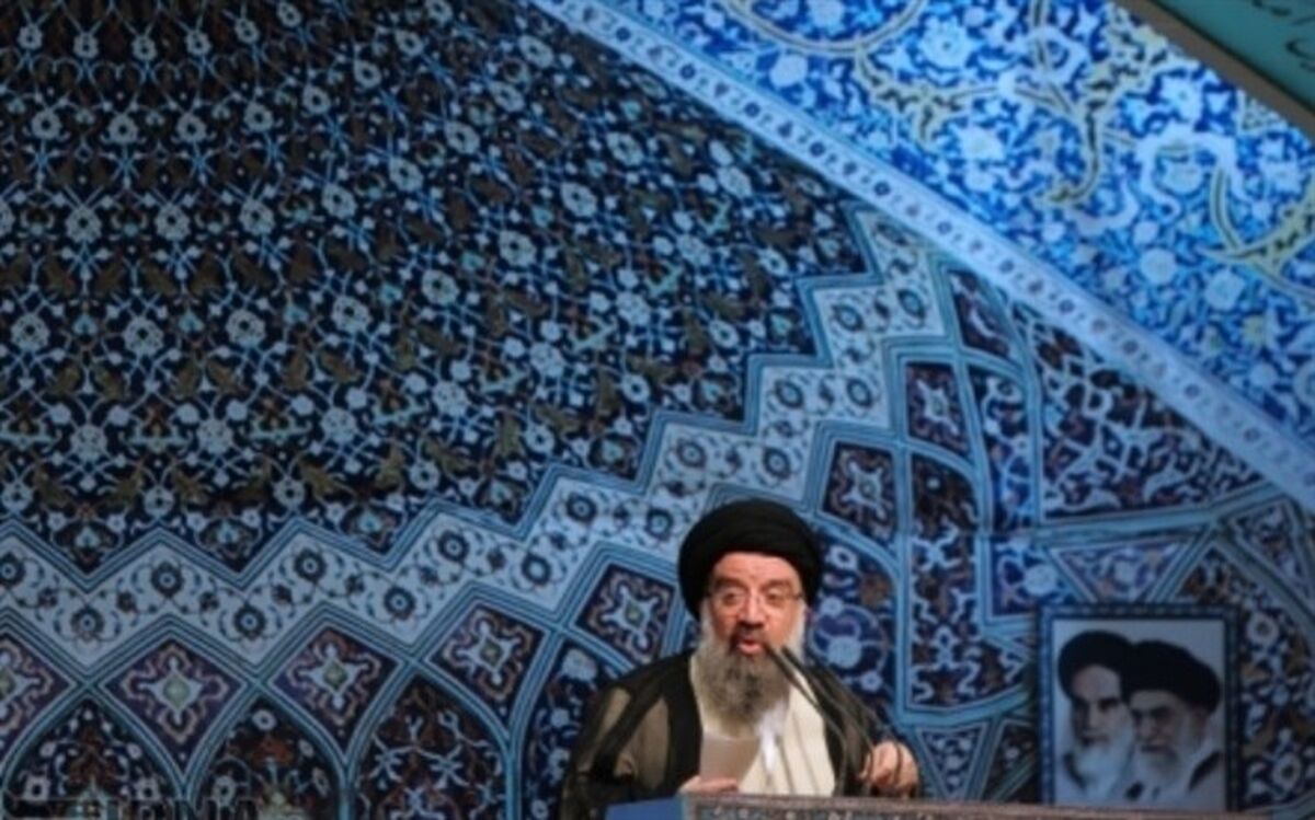 خاتمی: ایران از بعد انقلاب با 4 جنگ نظامی، رسانه‌ای، سیاسی و  اقتصادی روبه رو بوده است