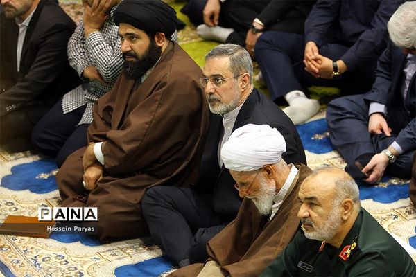 نماز جمعه تهران با سخنرانی پیش‌ از خطبه وزیر آموزش و پرورش