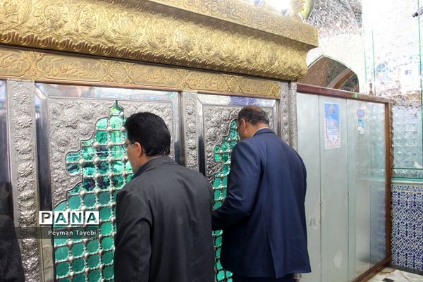 برگزاری مراسم تجدید میثاق با شهدا به مناسبت هفته معلم در سمنان