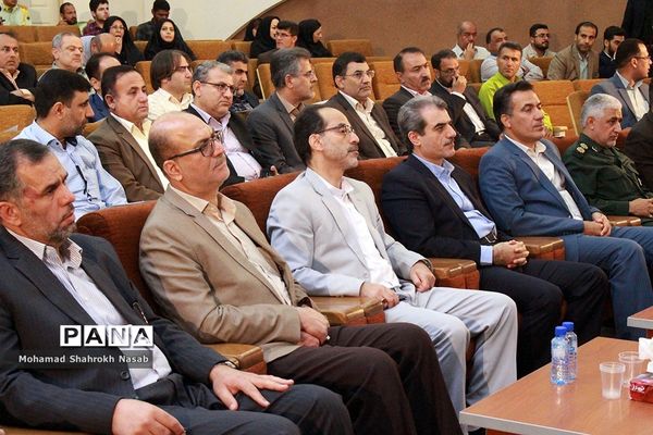 آیین سی و پنجمین یادواره استانی بزرگداشت مقام معلم در اهواز