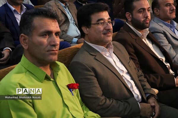 آیین سی و پنجمین یادواره استانی بزرگداشت مقام معلم در اهواز