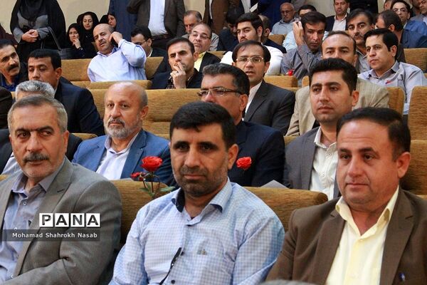 آیین سی و پنجمین یادواره استانی بزرگداشت مقام معلم در اهواز