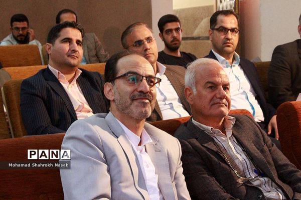 آیین سی و پنجمین یادواره استانی بزرگداشت مقام معلم در اهواز