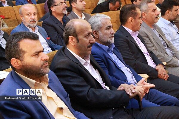 آیین سی و پنجمین یادواره استانی بزرگداشت مقام معلم در اهواز