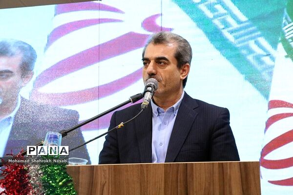 آیین سی و پنجمین یادواره استانی بزرگداشت مقام معلم در اهواز