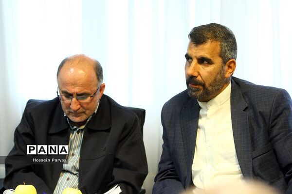 جلسه هم‌اندیشی برگزاری بیست و هفتمین نمایشگاه بین المللی قرآن کریم