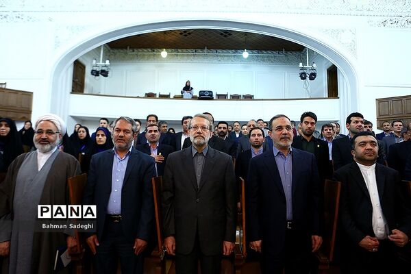 دیدار جمعی از فرهنگیان با رئیس مجلس شورای اسلامی