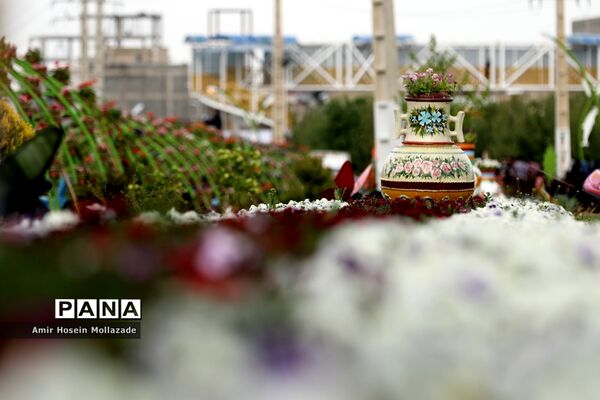 نهمین جشنواره گل‌ها در ارومیه