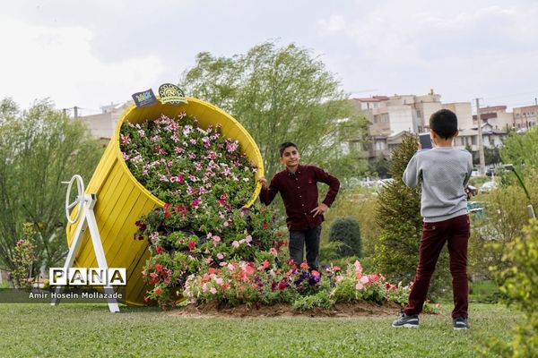 نهمین جشنواره گل‌ها در ارومیه