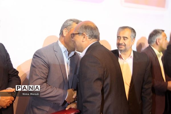 دومین جشنواره  معلمان ماندگار درسالن گلشن خراسان شمالی