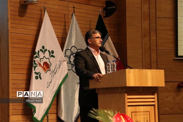 آیین تجلیل از معلمان منتخب شهرستان مشهد