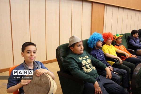 اختتامیه سومین جشنواره سفیران سلامت دانش‌آموزی ناحیه 1 همدان