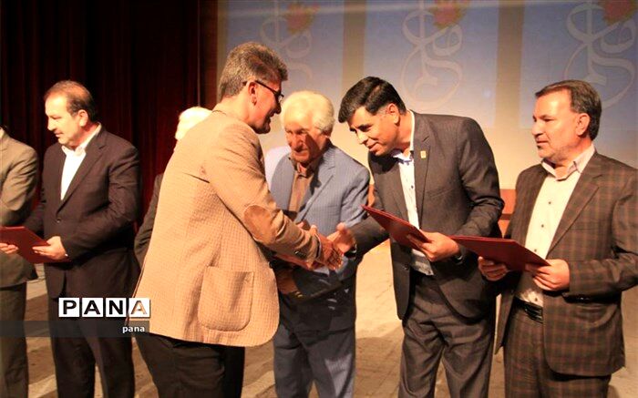 تقدیر از 650 معلم نمونه در فارس