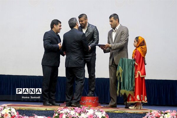 مراسم تجلیل از افتخار آفرینان ورزش آذربایجان شرقی