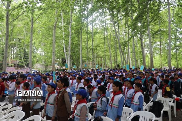 اردوی آموزشی تشکل‌های سازمان دانش‌آموزی نیشابور