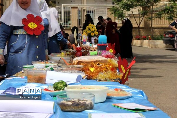 جشنواره سفیران سلامت در دبستان بعثت سمنان
