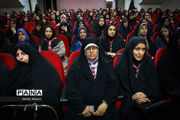 آیین گرامیداشت بیستمین سالروز تاسیس سازمان دانش‌آموزی
