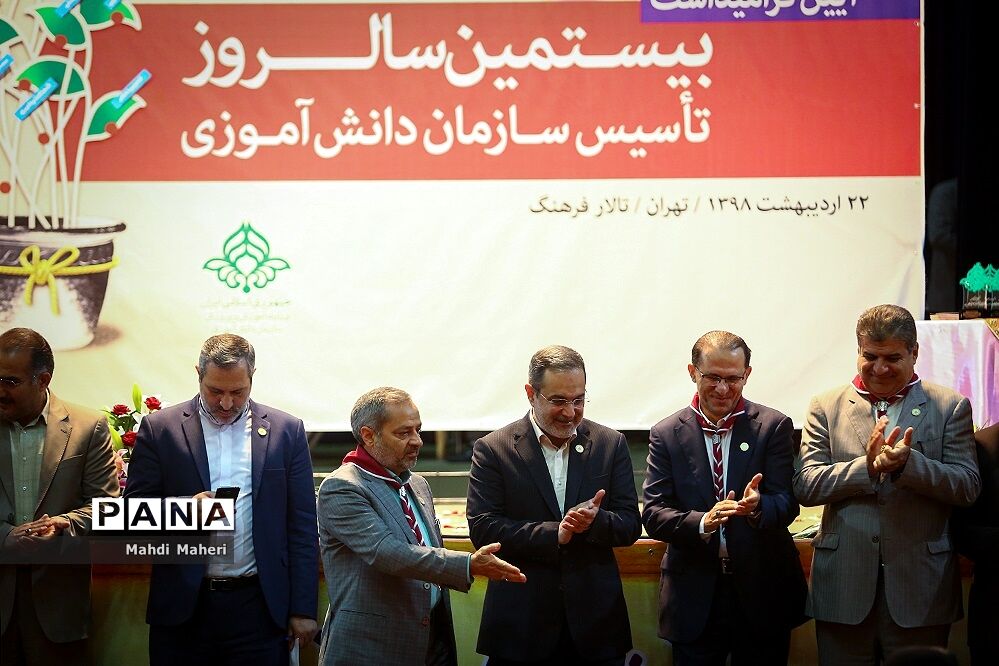 صحبت‌های دانش‌آموز پیشتاز در حضور وزیر آموزش و پرورش: خواهان ادامه تحولات هستیم