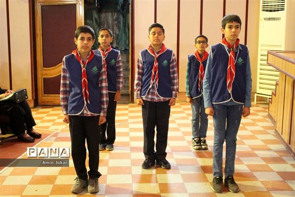 همایش تجلیل از رانندگان برتر  و عوامل اجرایی سرویس مدارس شهر شیراز