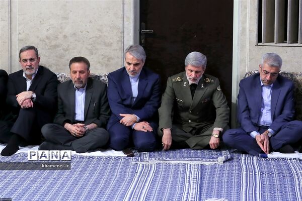 دیدار مسئولان نظام با مقام معظم رهبری