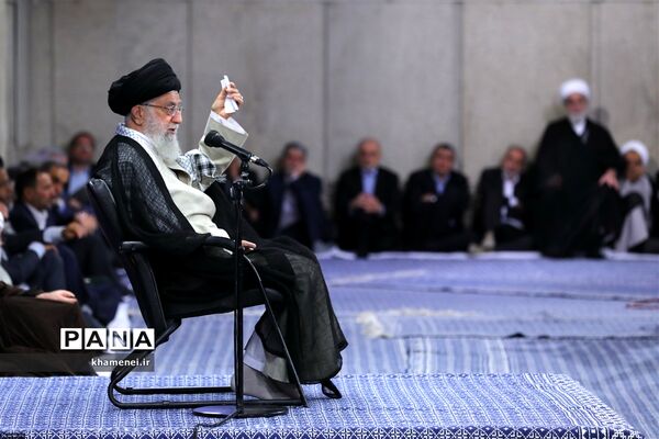 دیدار مسئولان نظام با مقام معظم رهبری