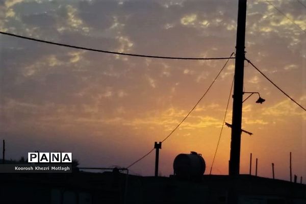 آسمان سرخ کازرون