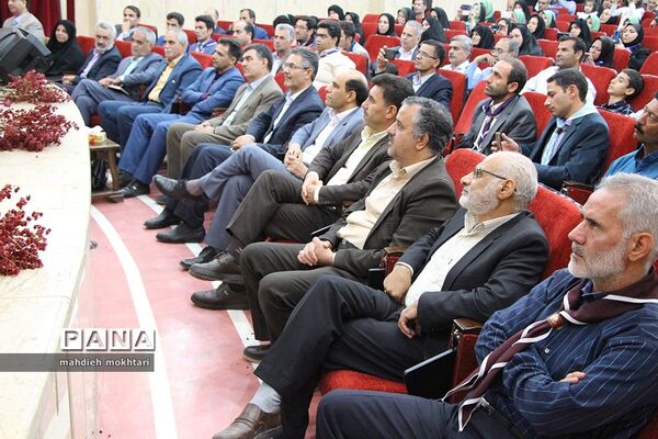 آیین گرامیداشت سالروز تاسیس سازمان دانش‌آموزی