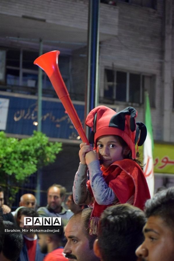 شادی پرسپولیسی‌های بابل برای  قهرمانی در لیگ برتر