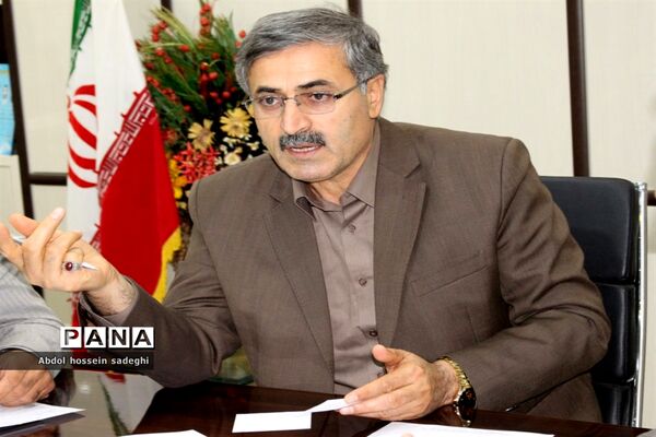 جلسه کارگروه  لباس فرم دانش‌آموزی استان بوشهر