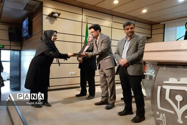 همایش تجلیل و قدردانی از شهروند خوب و خلاق