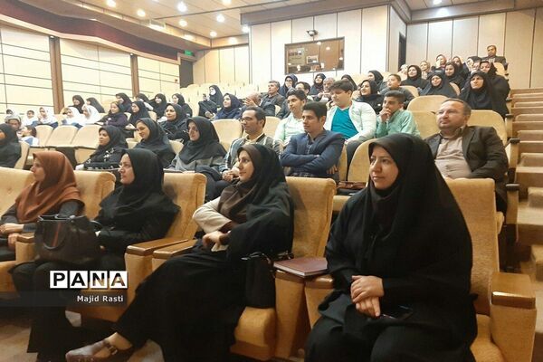 همایش تجلیل و قدردانی از شهروند خوب و خلاق