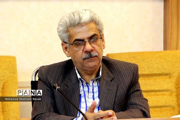نشست شورای آموزش و پرورش خوزستان در اهواز