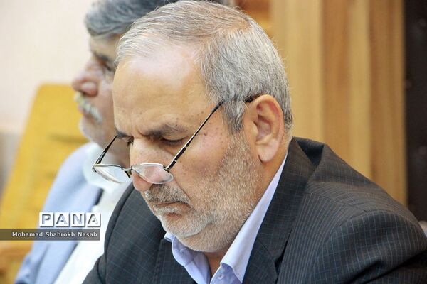 نشست شورای آموزش و پرورش خوزستان در اهواز