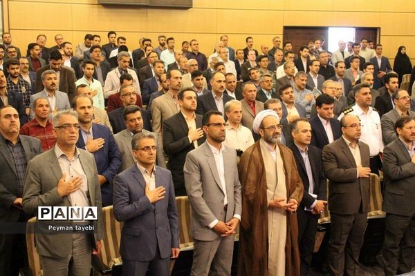 آئین تجلیل از معلمان نمونه استان سمنان-۱